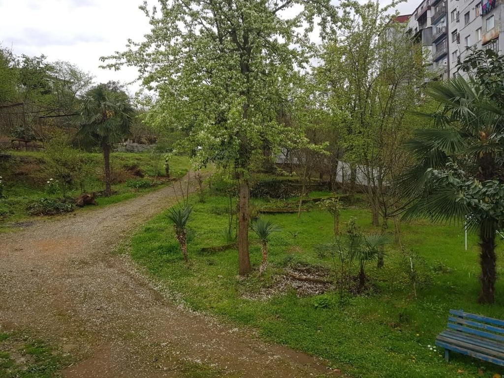 Дома для отпуска ROYAL GARDEN Батуми