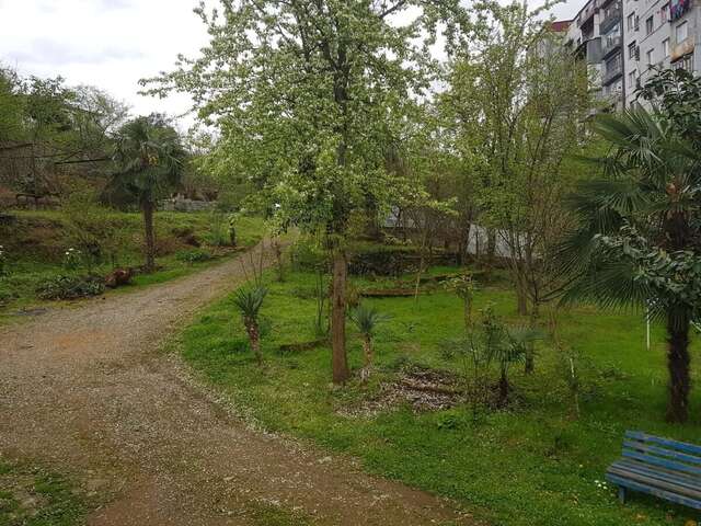 Дома для отпуска ROYAL GARDEN Батуми-7